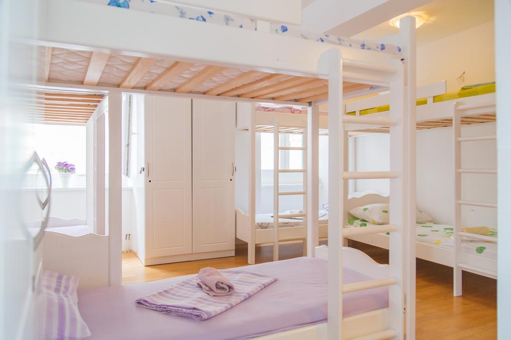 Cheap Sleep Marinero (Adults Only) Vandrarhem Hvar Town Exteriör bild